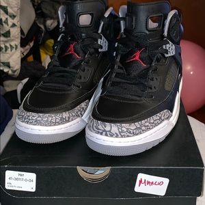 Jordan Spizike Black Red Cement Grey